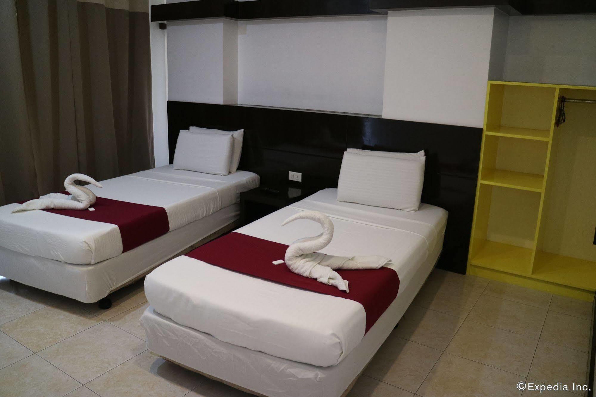 Ong Bun Pension House Iloilo Esterno foto