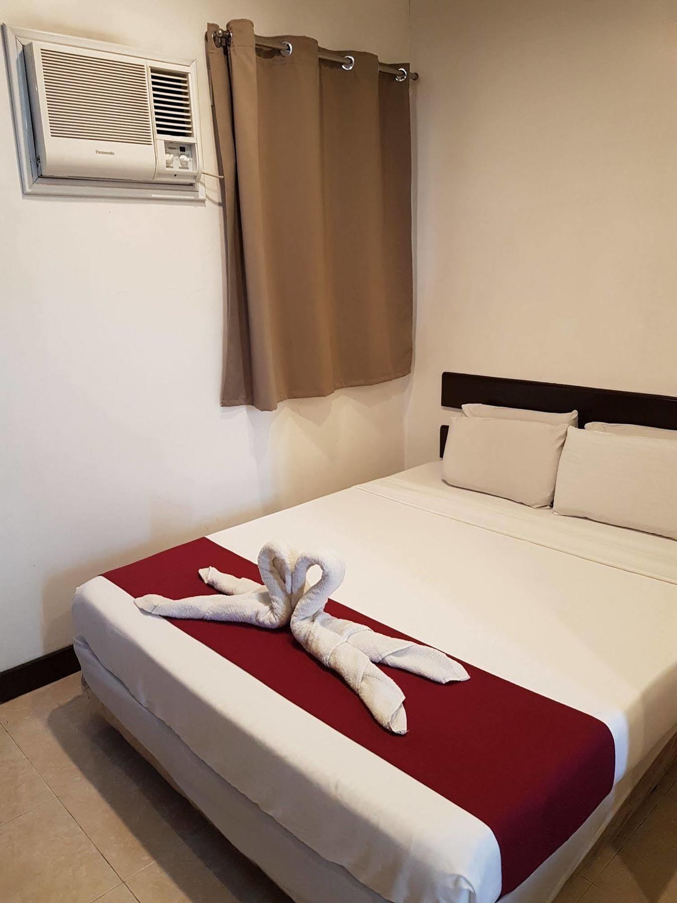 Ong Bun Pension House Iloilo Esterno foto
